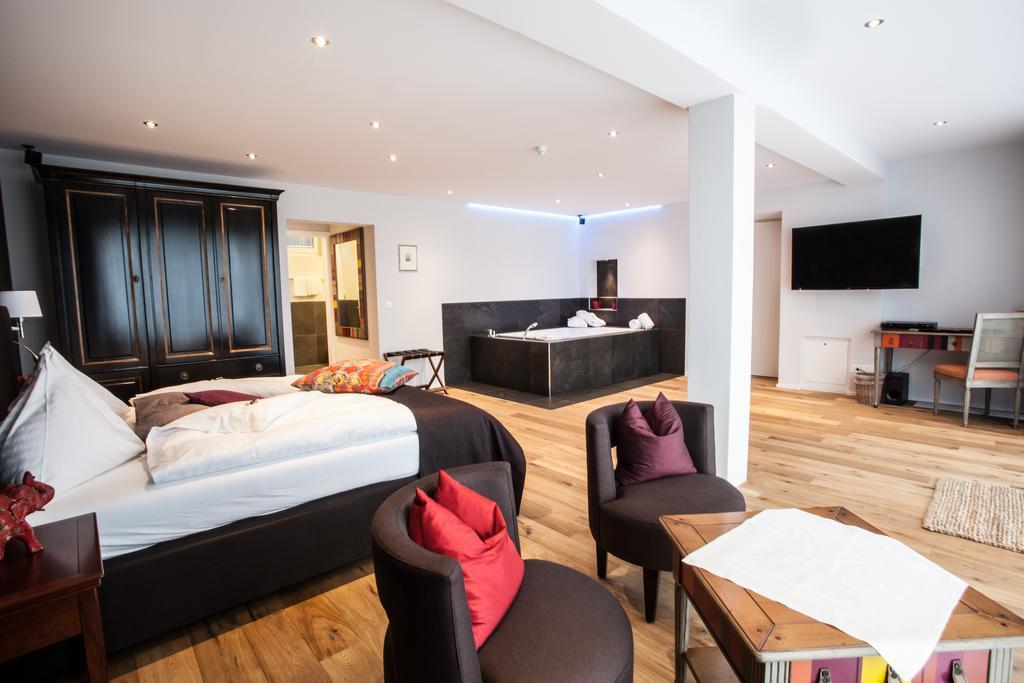 Garni-Hotel Frohburg - Beau Rivage Collection Weggis Ruang foto