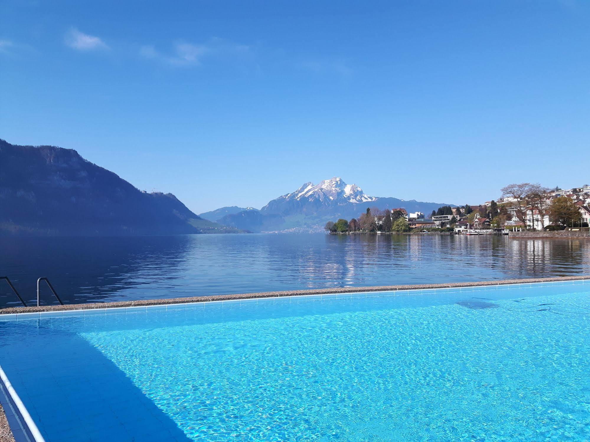 Garni-Hotel Frohburg - Beau Rivage Collection Weggis Bagian luar foto